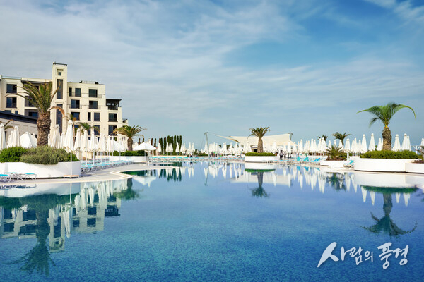 Nobu Hotel, Restaurant, and Residences Baku