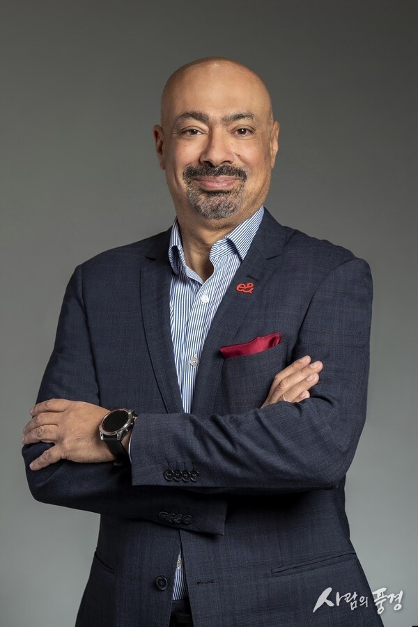 e& continues strong growth in Q3 2025 with consolidated revenues up 29.2% to AED 18.6 billion