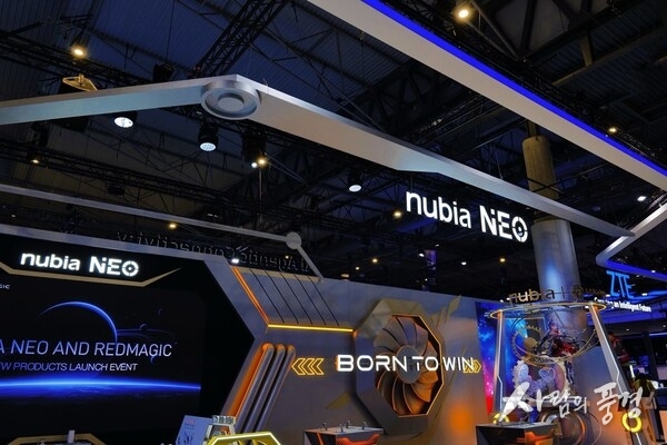 AI-Native Phone Pioneer